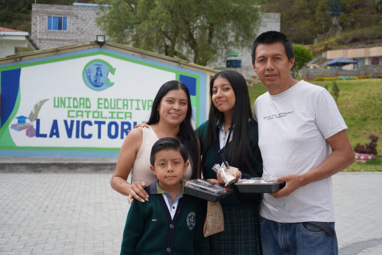 Encuentro de familias y comunidad